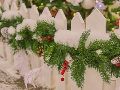 CÓMO PREPARAR TU JARDÍN O TERRAZA PARA LA DECORACIÓN NAVIDEÑA PASO A PASO